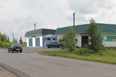 Здание шиномонтажа в микрорайоне Кочетовка